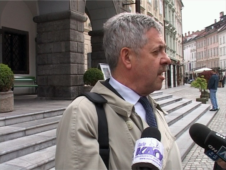 Ljubljana korak bližje Titovi cesti, MSi zbrala 5094 podpisov proti