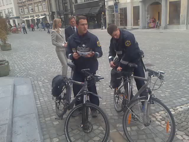 Janković Kresalovi predal dvajset koles za policiste